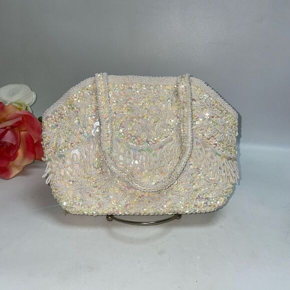 Elegant Cream Beaded Women's HandBag - Picture 1 of 6